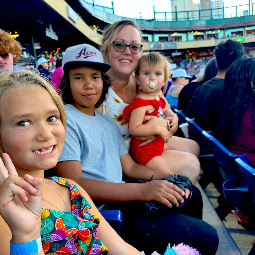 Meet your Posher, Bailey